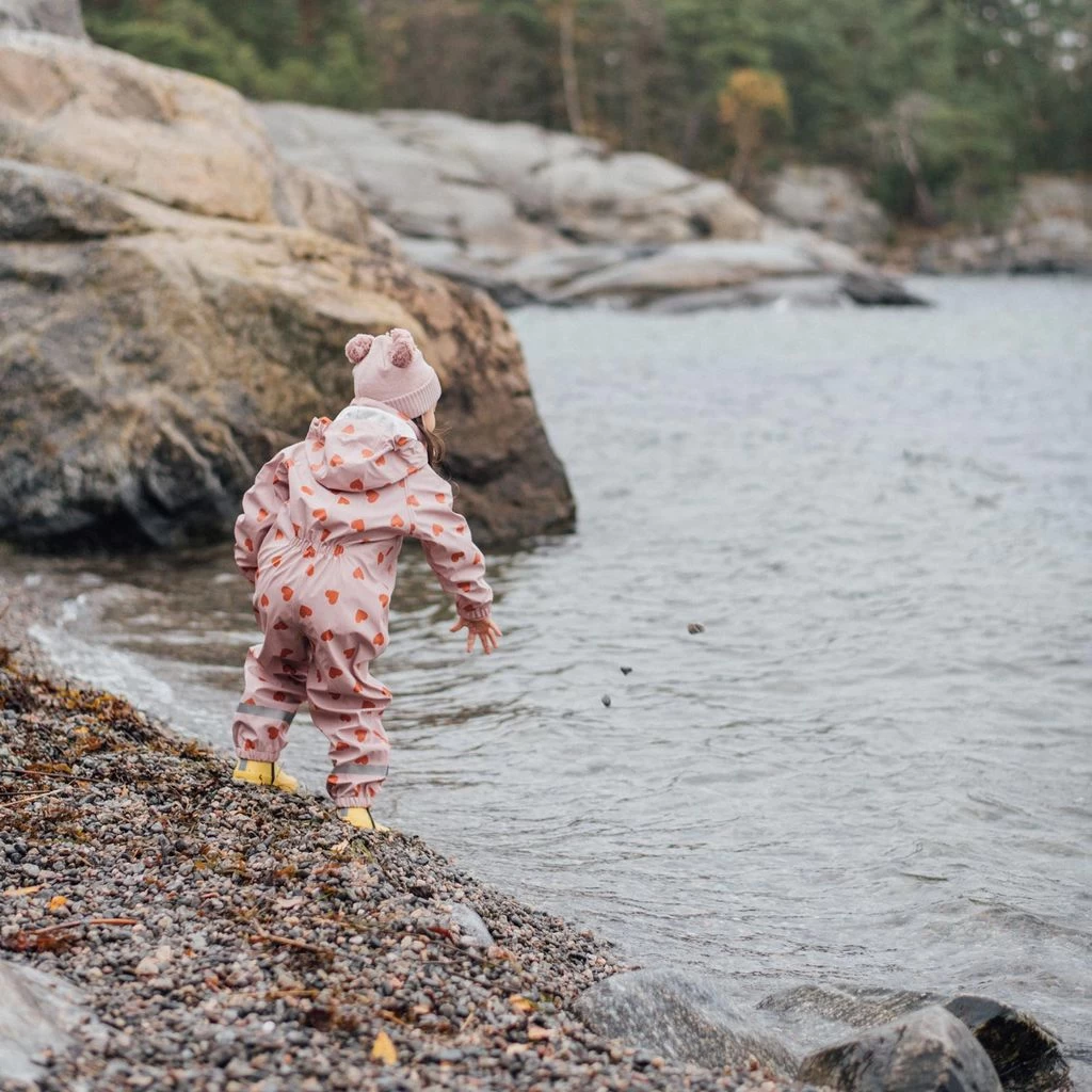 Leeds Heart Printed Recycled Rain Coverall Woody Rose 11 Leeds Heart Printed Recycled Rain Coverall Woody Rose - Image 11